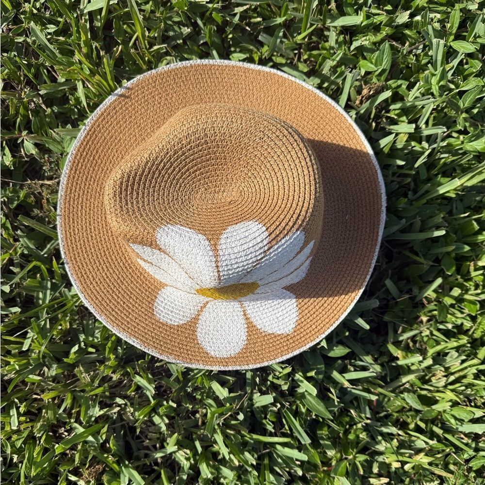 Hand Painted Fedora Lemon Print shay - Afjustable Size - BRAND NEW - Picture 2 of 3